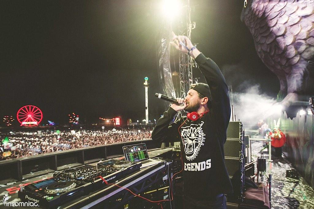 Jose jose espera un poco LA NAVE DEL OLVIDO Letra, Acordes y Tabs