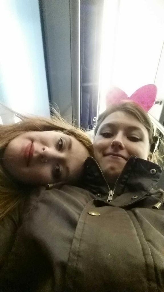 BeckyNeill1's tweet photo. @lizziegparker they should make one for women too doe http://t.co/f8aEf5UlGK