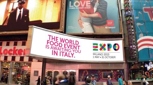 Expo2015Milano's tweet photo. Eccoci (anche) in Times Square, NY, per coinvolgere il mondo nella nostra sfida globale: il futuro del cibo http://t.co/qKUJz9m1Cv