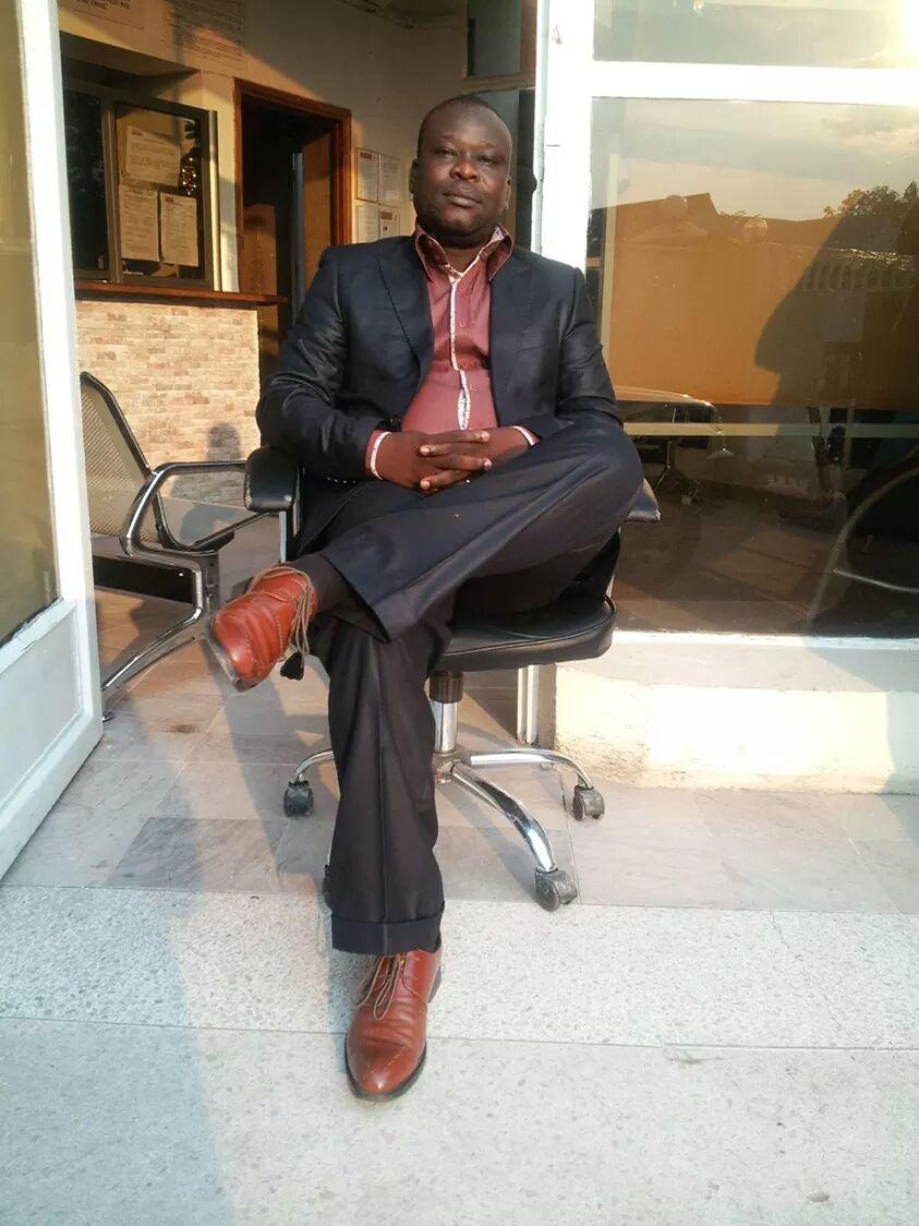 gauthiernzinga's tweet photo. La vie appartient a celui qui croix en Dieu http://t.co/gZmg4zDjMy