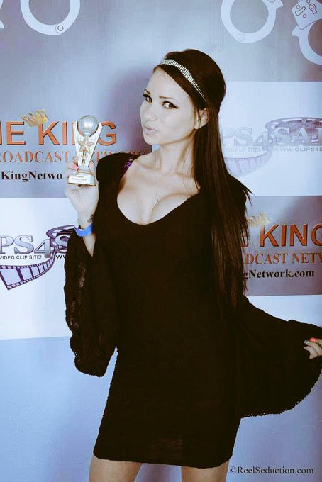 Best #ASSworship scene of the year! Mmm ya u like it when I bend over and arch that back on ur FACE #femdomawards<a href="/tag/assworship"class="tags">#ASSworship</a><a href="/tag/femdomawards"class="tags"><span>#femdomawards</span></a>