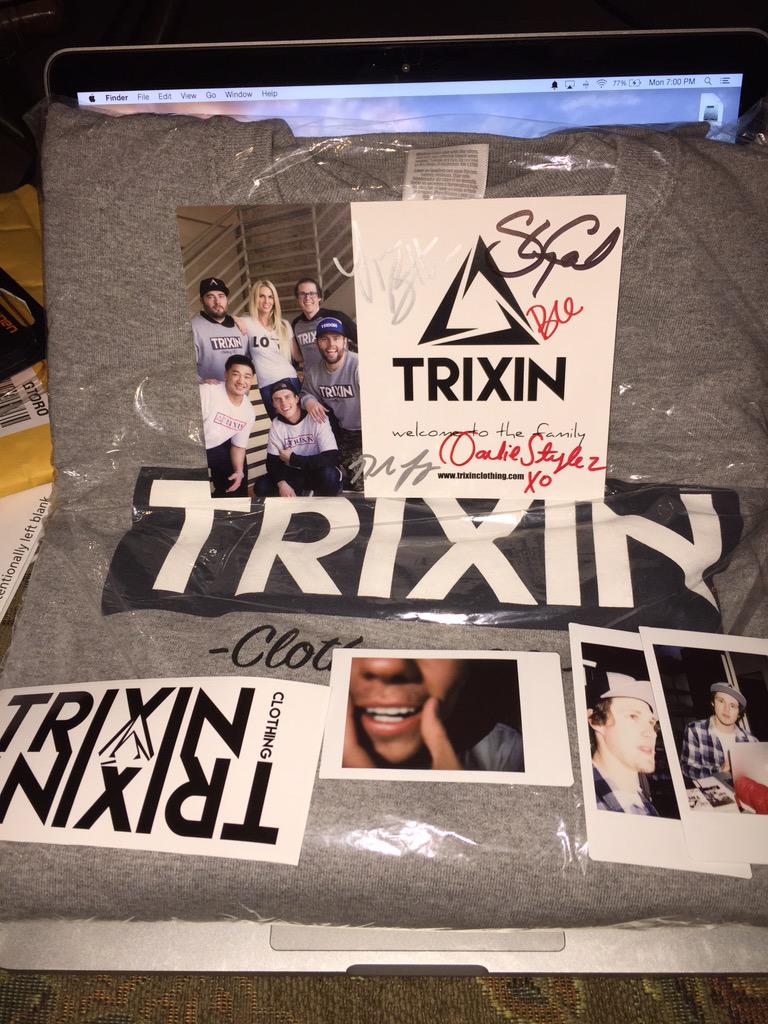 johnrwhite77's tweet photo. My @trixinclothing order came in today thanks @shaycarl @LoganMckay55 @CarlieStylezz #trixinunion http://t.co/PyDilxwi6P