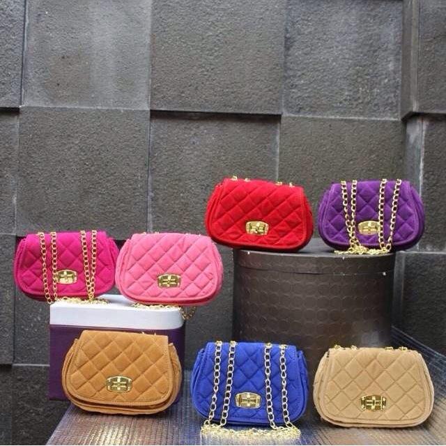 girynsshop's tweet image. 60000