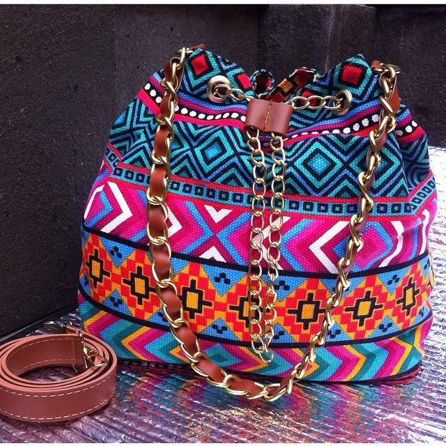 girynsshop's tweet image. 60000