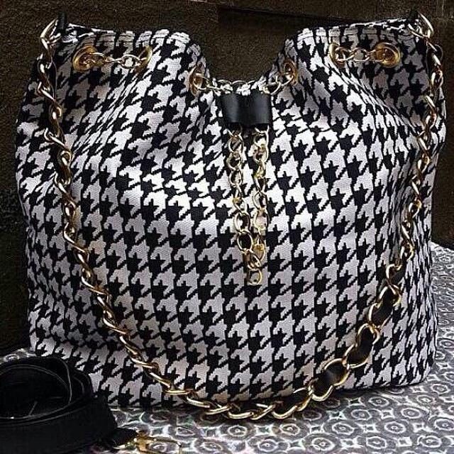 girynsshop's tweet image. 60000