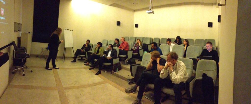 sheena129's tweet image. Summing up the two days of user centred research in India @InnovasjonNorge #feedbacksession @AdiantaDOTorg @CKSdotIN