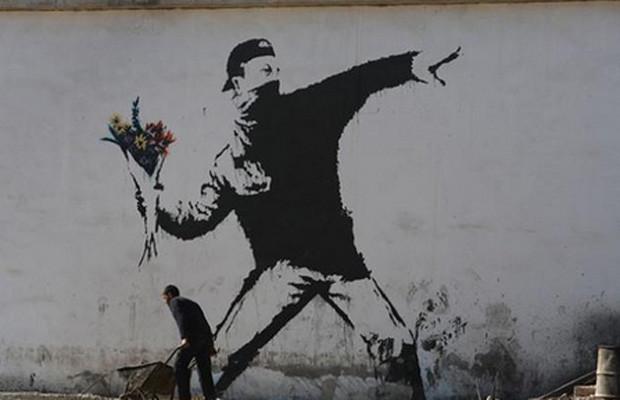 ACTforHumanity's tweet image. Sahabat, adakah yang tahu atau pernah mendengar nama "Banksy"? :)
#BanksyInGaza