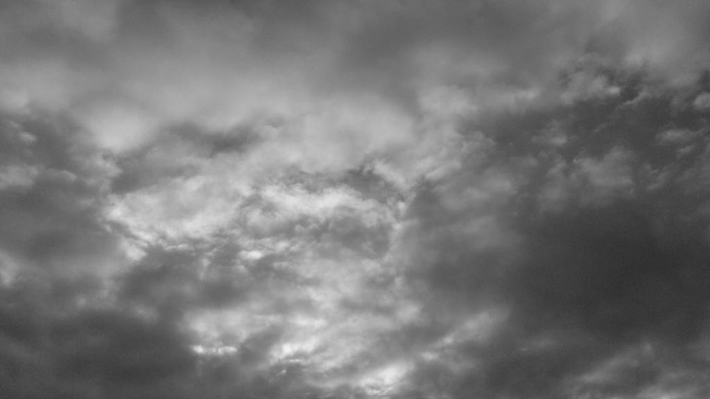 bigdark1's tweet photo. Dann komm ich mal meiner #Nominierung zur #swch nach ...
Danke @chocoCornflake
#Tag1 #Bild1 http://t.co/RHVbwxA7kw