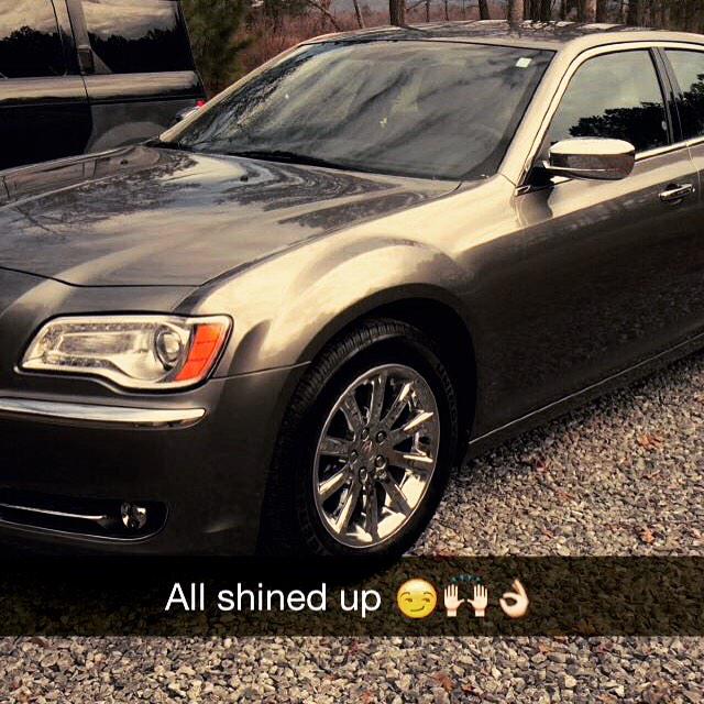 kryy19's tweet photo. My love ❤️❤️❤️❤️❤️👌👌 #Chrysler #300 #carlife http://t.co/vnVKGdTthw