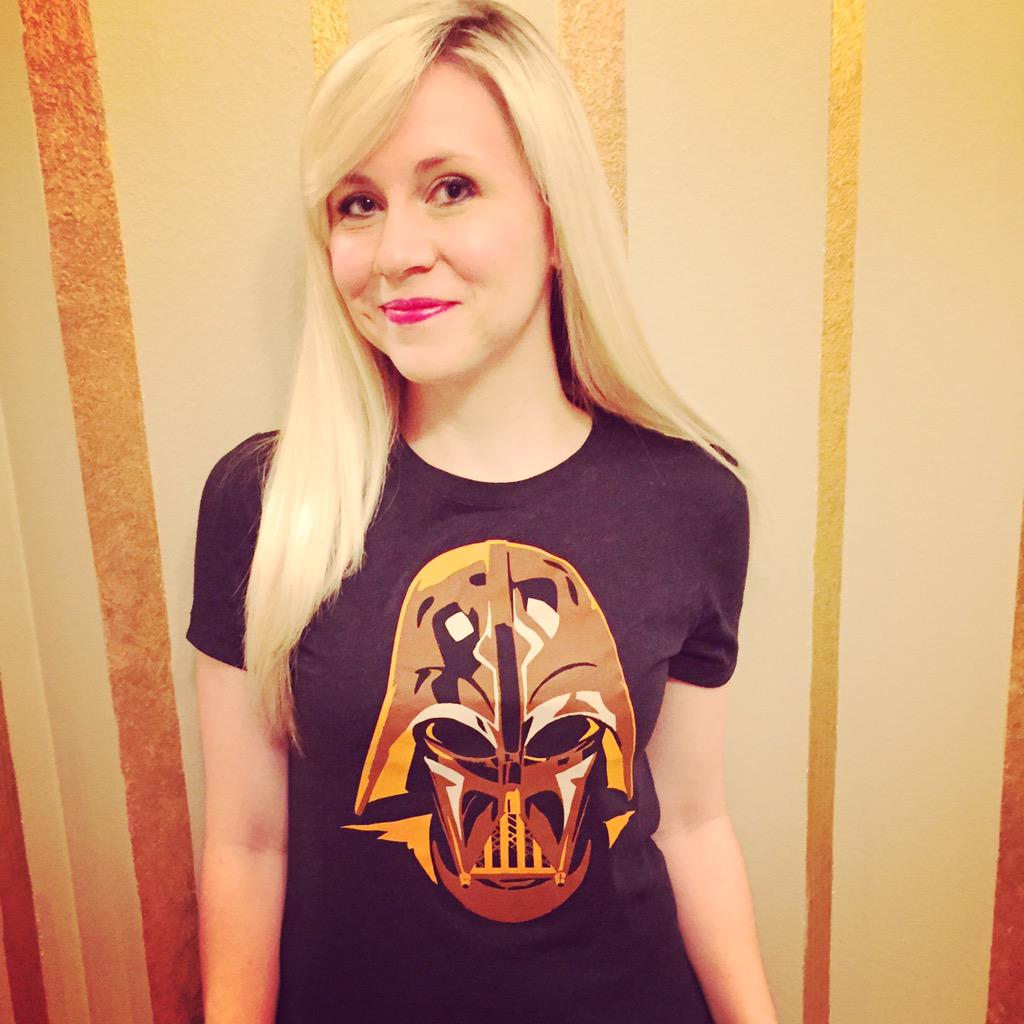 HerUniverse's tweet photo. AHSOKA LIVES!!!!! #ahsokalives #ahsokatano #StarWarRebels #SOExcited http://t.co/HcB8bWYHAj