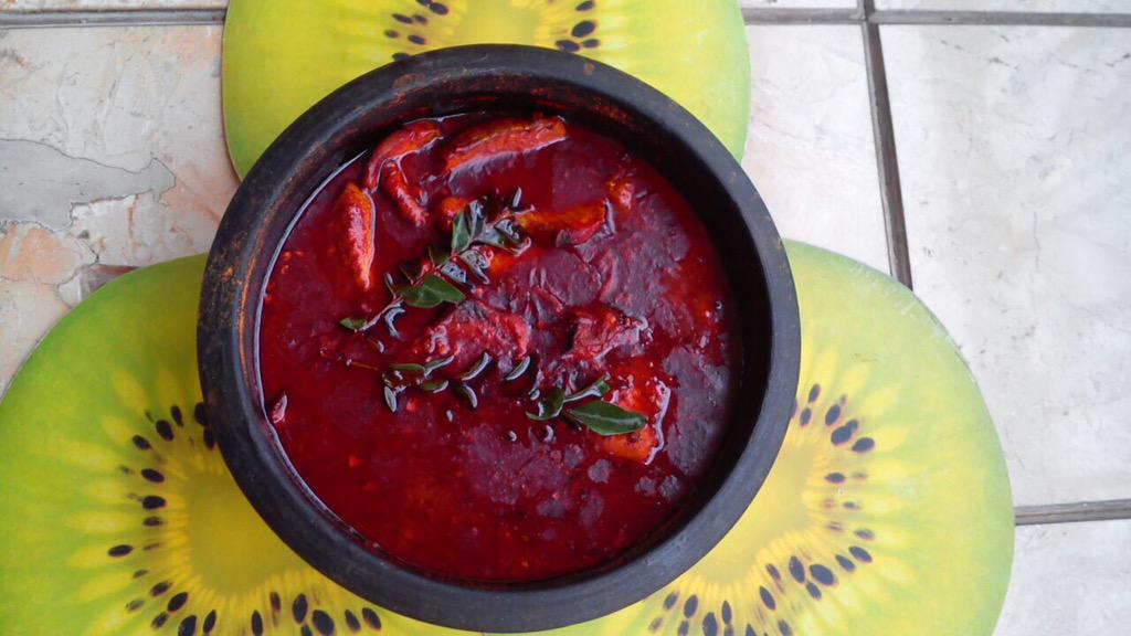 S2Dfeedback's tweet photo. 'Ready To Eat' list is increasing on http://t.co/kS7BTFTHS1 It's Kerala red fish curry today on the menu http://t.co/ZKtA2bhuii