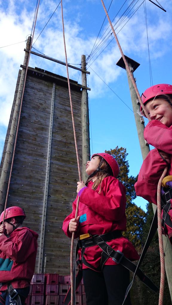 PembrokePrimary's tweet photo. #HilstonPark Day2 #Climbing # Teamwork #Fun #Adventure #Keepingsafetogether #HumanJenga http://t.co/Grk9csLATE