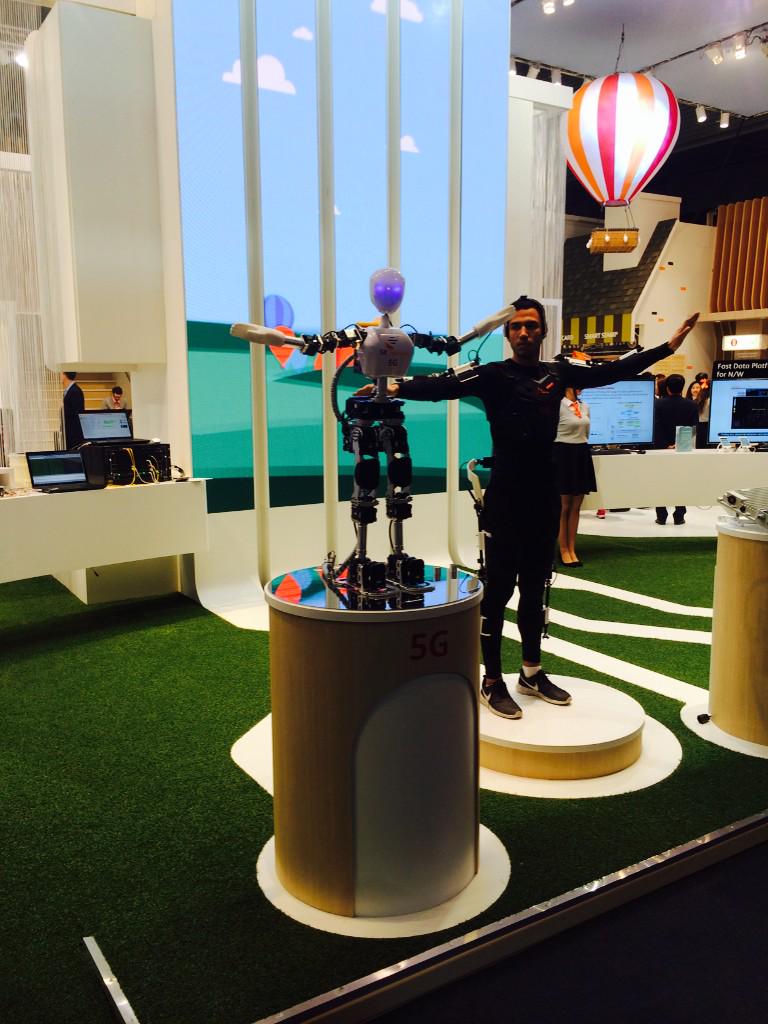 anasofiacald's tweet image. Internet of everything in world mobile congress #WMC15 #DAT5