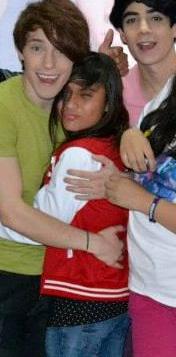 CD9_chupahuevos's tweet image. ...
#TerritorioCoder
AIRE
AIREEEEEEE
PLOOX
cJAU