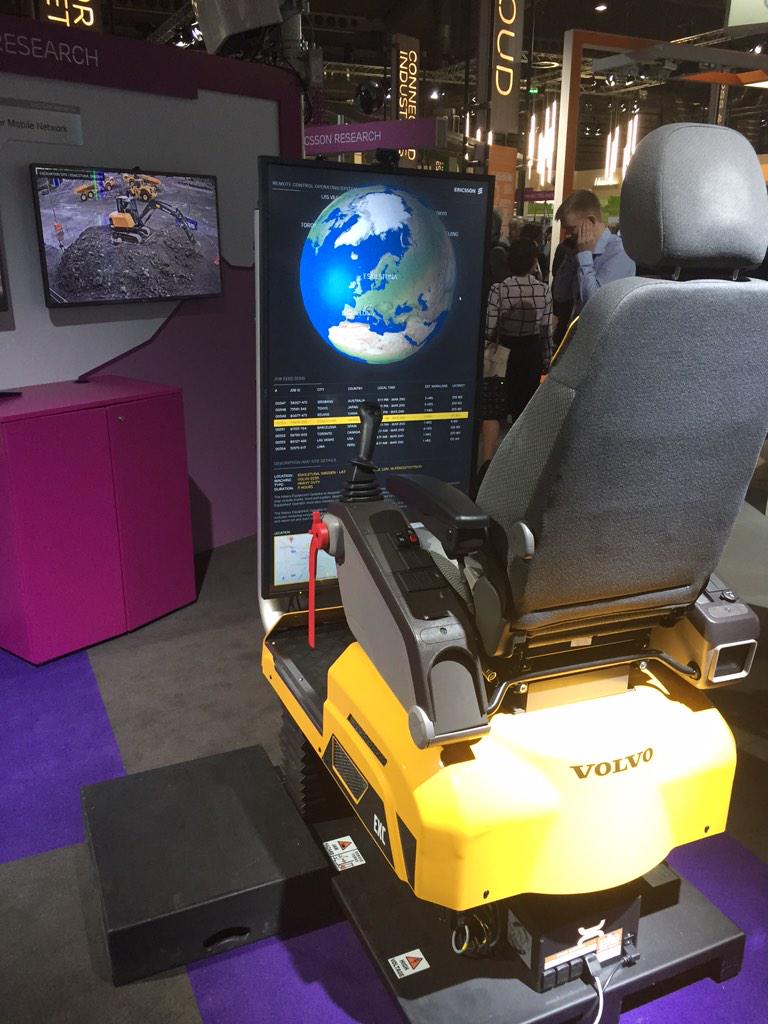 This oculus VR remote control digger is driving a real front loader thousands of miles away <a href="/ericsson/">Ericsson</a> #MWC15