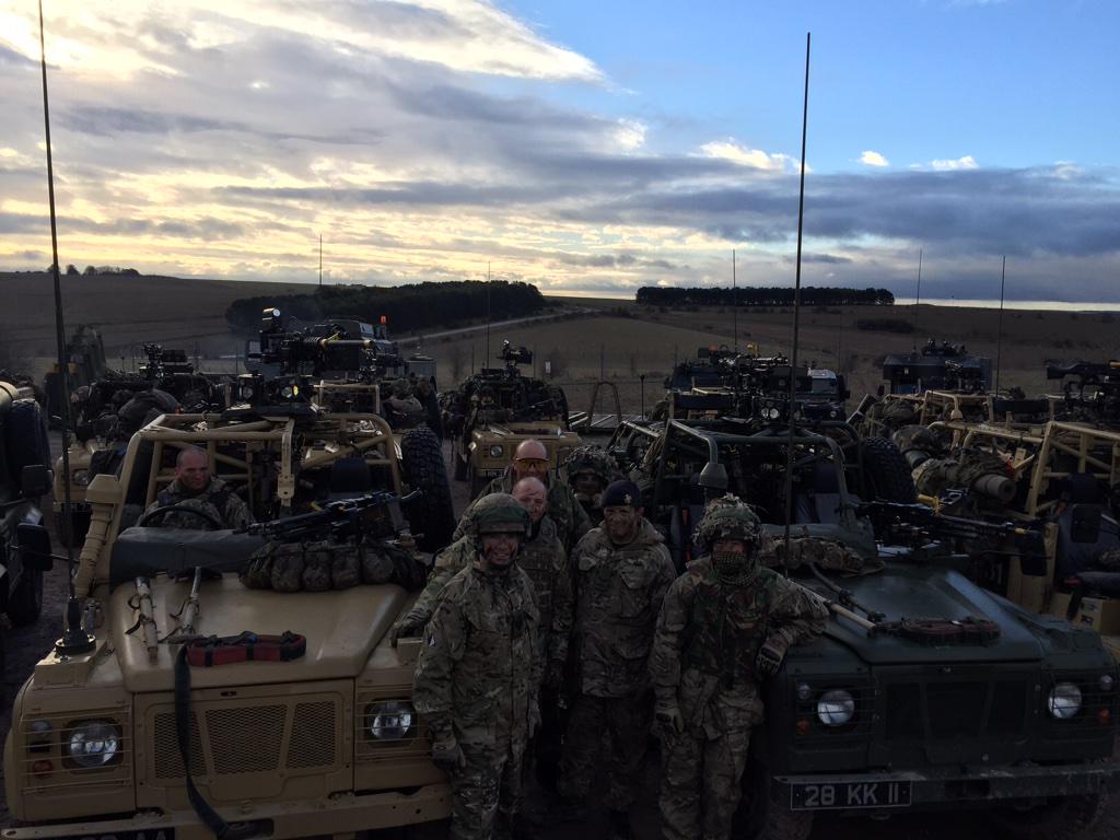 مناورات Wessex Storm 2015 بين الجيش المغربي و البريطاني و اللاتفي B_KQFCHWkAAGft-