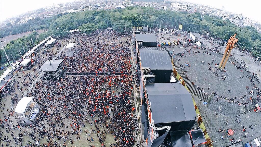 Jgn lupa rangkaian tour <a href="/hellprint/">HELLPRINT FESTIVAL</a> akan dimulai april 2015 di 10 kota di Jabar #HellprintWestJavaInvasionTour2015 "