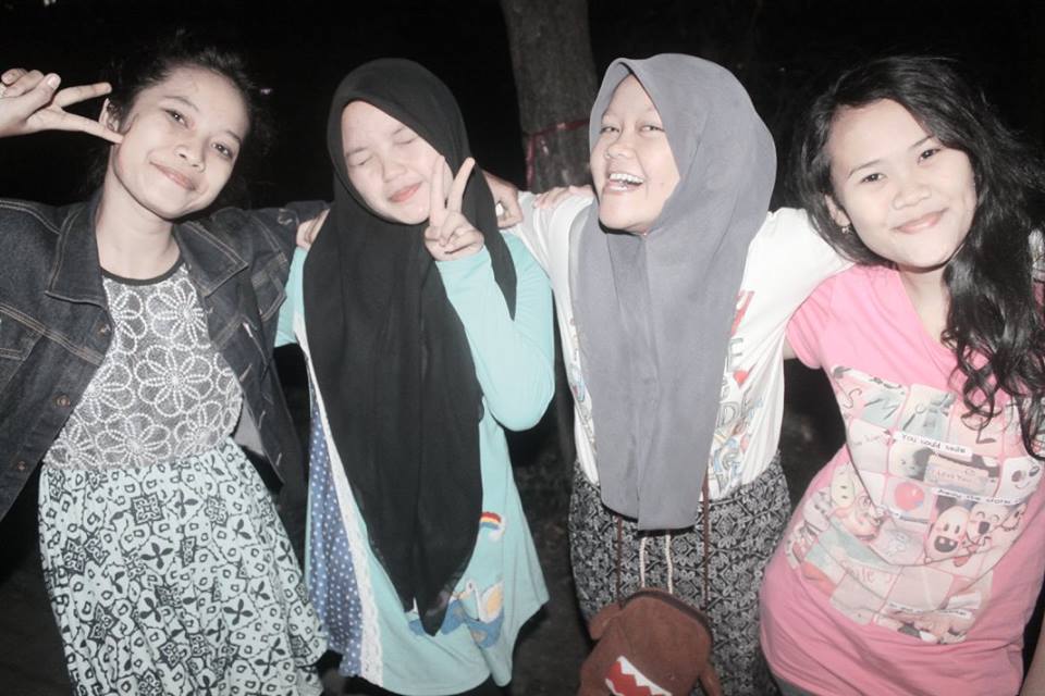 Eka_PutriAyu's tweet photo. with d'femis

@puspita131213 @andaresta_megga @amaliaa_Vii http://t.co/gRKvXHrPlu