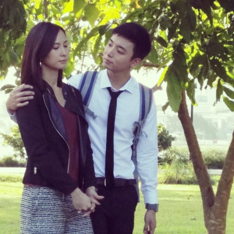 AloyPang's tweet photo. #限量爱情 就在今晚 9.30pm @channelu ,我们的故事 :) 今晚 9.00pm @ch8sg 也是 #百岁大吉 的最后第二集... 就... 两个一起看..? #ulove #GoodLuck8 http://t.co/PGNM9Reji3