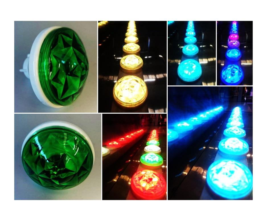 ImelPark1's tweet photo. Super-Flat RGB.... Unique offer till the end of March! #turbolite #fairgroundlights #carousel #funfairlights #RGB http://t.co/5ZwLpuHL5n