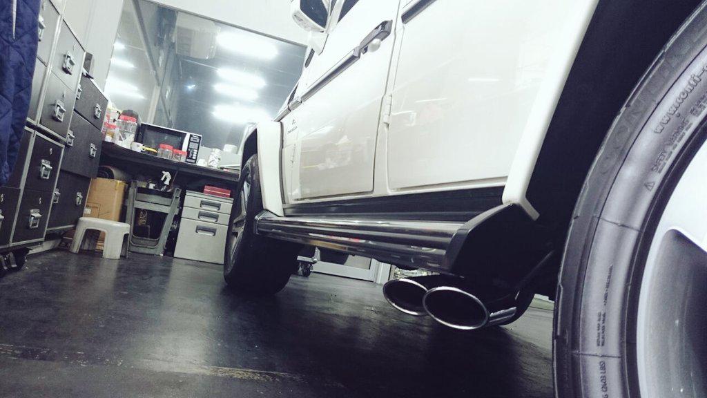 Revvevolution's tweet photo. Can anyone guess what car those pipes belongs to? Hint: It's a real beast. #RevvMotoring #AutoInc http://t.co/nFLKKcvDKO