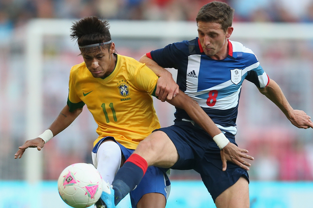 WelshSportLive's tweet photo. 'Why the English FA's political bullying over Team GB is unacceptable'| @ChrisWathan http://t.co/2AolIpsdhO http://t.co/QMivhyDdKD