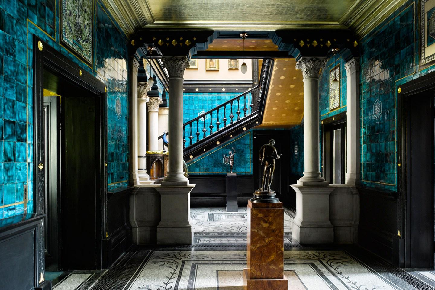 Embedded image permalink