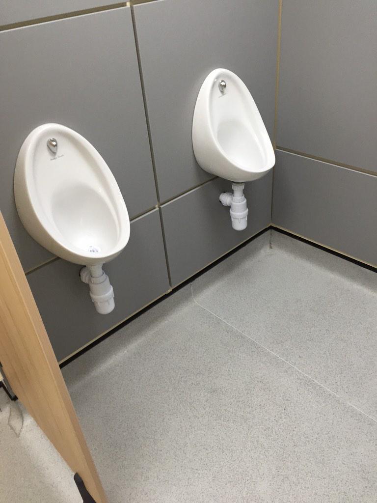 DiamondCMS's tweet image. Not happy with your current cleaners standards ? #Nottingham #derby #Leicester #midlands #Lincoln #Loughborough