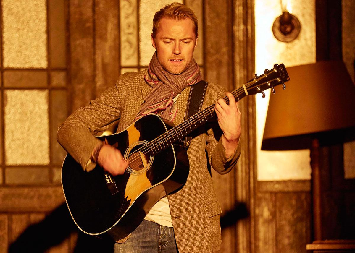 WhatsOnStage's tweet photo. Bored this Wednesday morning? Take our latest quiz on musical songs! http://t.co/igs6d8uIbU http://t.co/skFpYwjF1p