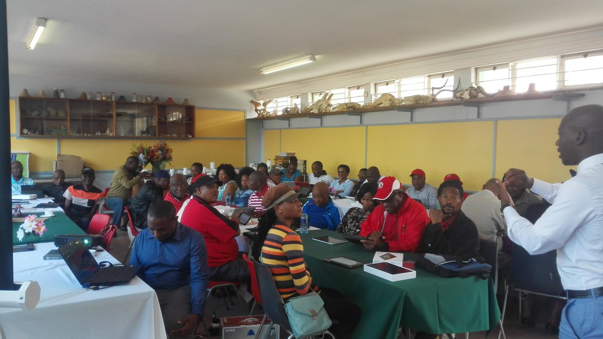 ConnectcafeSA's tweet image. #eLearning2015 #papperless #tablettraining #connectcafe