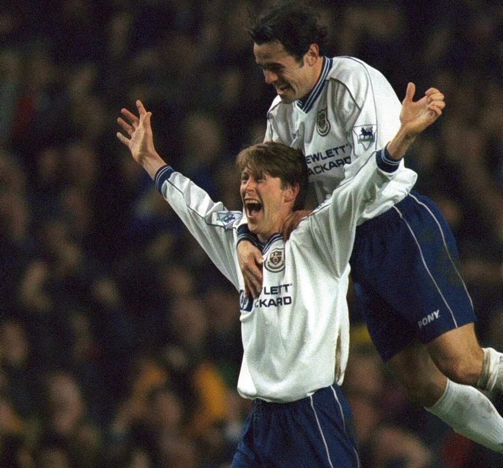 HAPPY BIRTHDAY former Spurs midfielder That screamer against Leeds is still one of our favourites! 