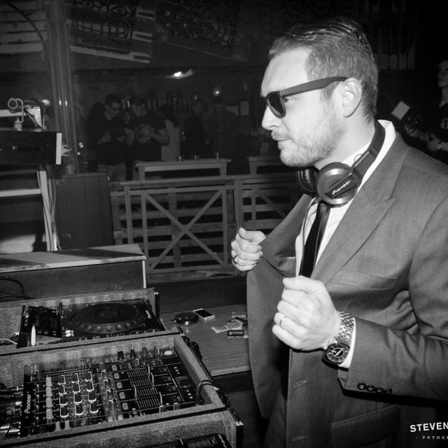 DJ #MADMONEY tijdens gig <a href="/_AmigoGringo/">Amigo Gringo</a> Pallet Party Indoor  (Pic by <a href="/stevenvanolphen/">steven van olphen</a>)
