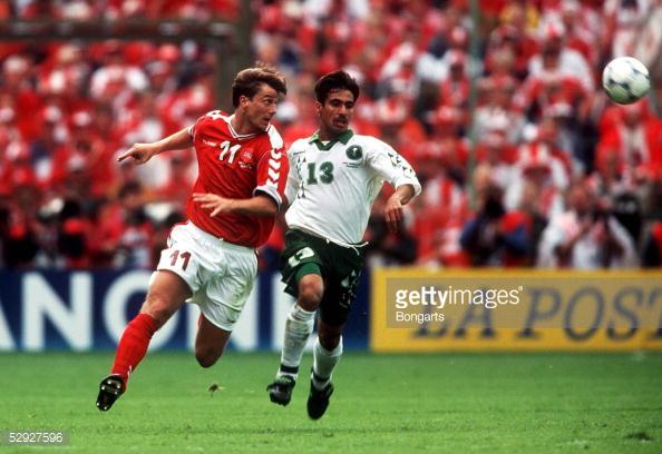 Sohailqd's tweet photo. هل تعلم ان مايكل لاودروب مدرب لخويا القطري الحالي لعب ضد حسين عبدالغني في كاس العالم 98 .. http://t.co/SzMVGdKqJT