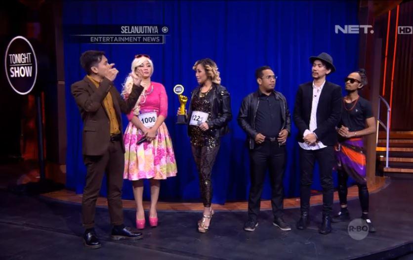 TonightShow_NET's tweet image. Terimakasih untuk @pinkanmambopm yang udah meluangkan waktunya mampir ke #TonightShow_NET sukses selalu~!!! :)