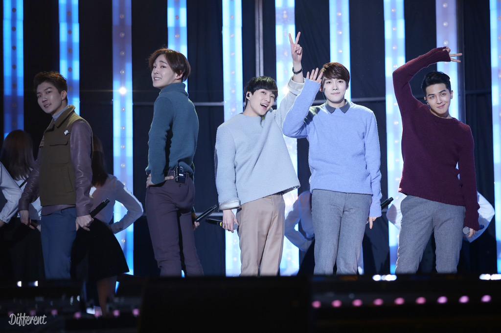 #WINNERCIRCLE200days
#WINNER200days 
앞으로도 잘 부탁해요 위너❤
i.imgur.com/lvftTqP.jpg