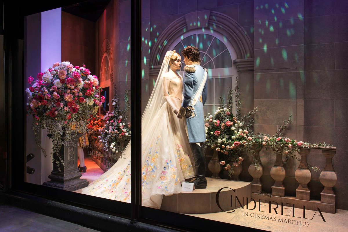 StorIQnet's tweet photo. β@retailgazette: Harrods and Disney are celebrating the release of #Cinderella with window displays: http://t.co/wxQDwbg053β #storeview