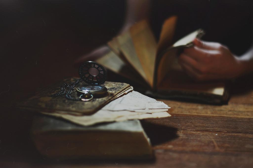 StoreEbook's tweet image. Read!
#books #book #reading #beautiful #compass

ebookstore.mobi