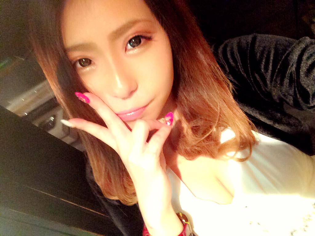 hymaide's tweet photo. 仕事ひますぎてもお。。。ロンハー見たかった〜〜〜 http://t.co/7X8VssgwOi