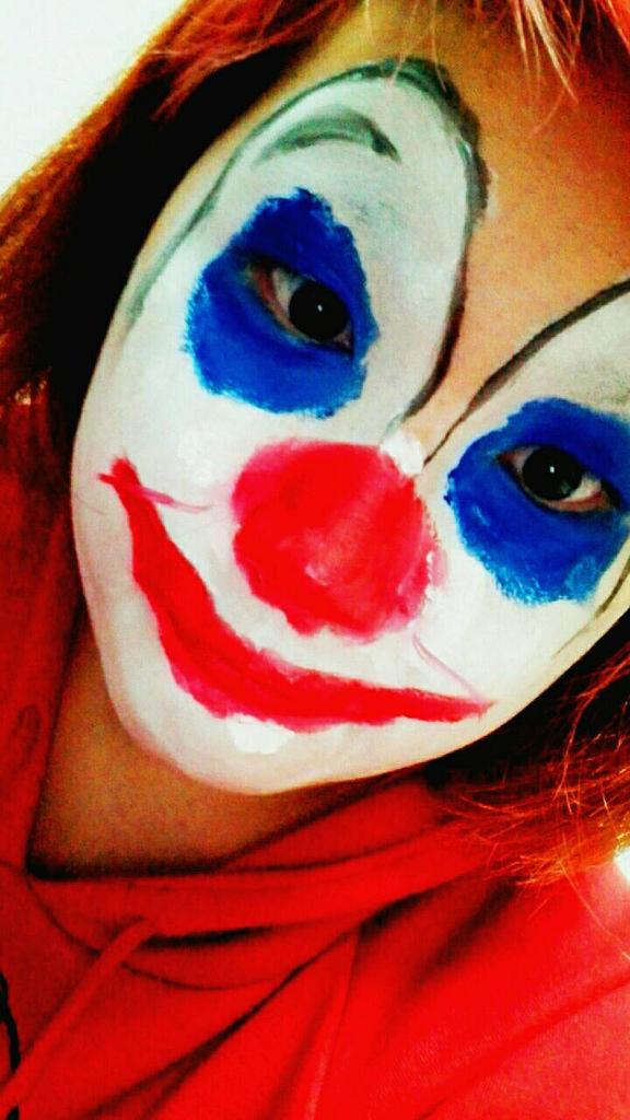 LUowou1981's tweet photo. 今日はラブさんになるつもりが
ただのホラーにヽ(´・∀・｀)ﾉ http://t.co/4ozE30ykln