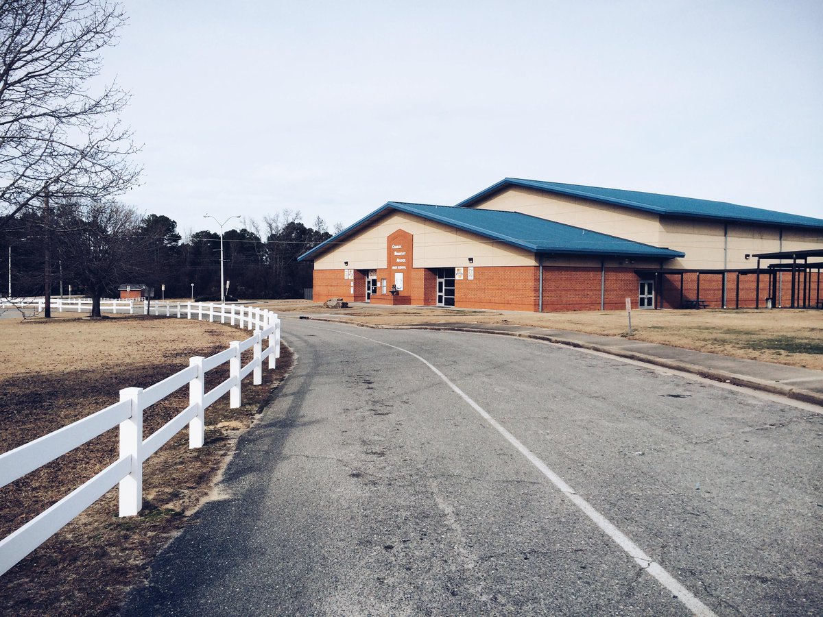 UNCSchoolofEd's tweet photo. RT @EducationNC: Calling all NC rural schools! http://t.co/1LfVWo7oMJ… #nced #teachinginnc #ncadmin #ruralschoolnc http://t.co/vHevCVGP2I