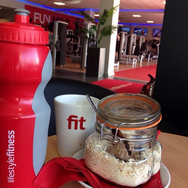 VivelsfHagley's tweet photo. Still having sandwiches for lunch.....?
There's more out there

#oatproteinbowl @potsogold 
@lifestylehagley
@pdvive http://t.co/TxCSjehgiG