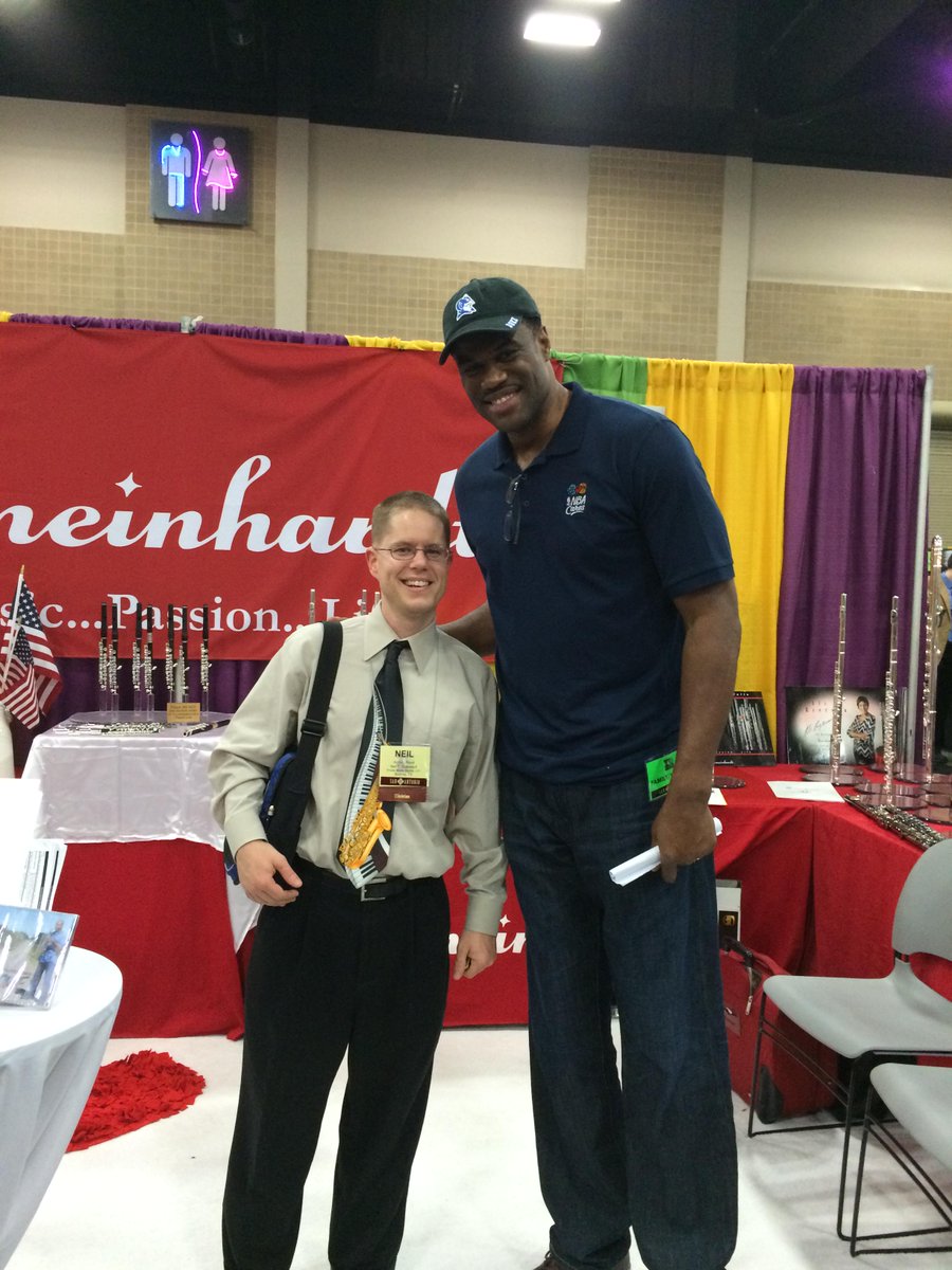 neilsite's tweet photo. My clinic at the annual TMEA convention on the saxophone had a great turnout!
And, I got to meet David Robinson: http://t.co/xYoCk1O30H
