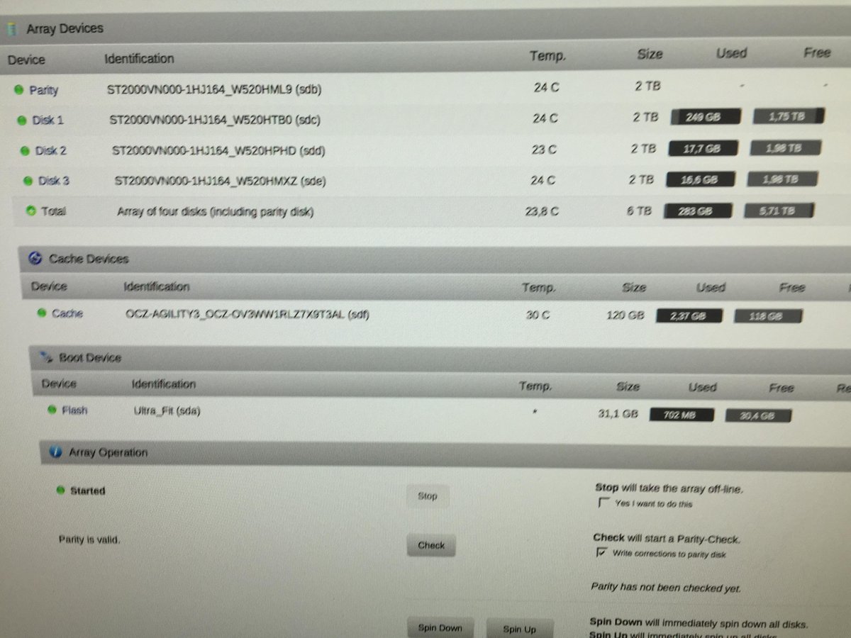 jt_melb's tweet image. Hmm, NAS goodness. #geektweets