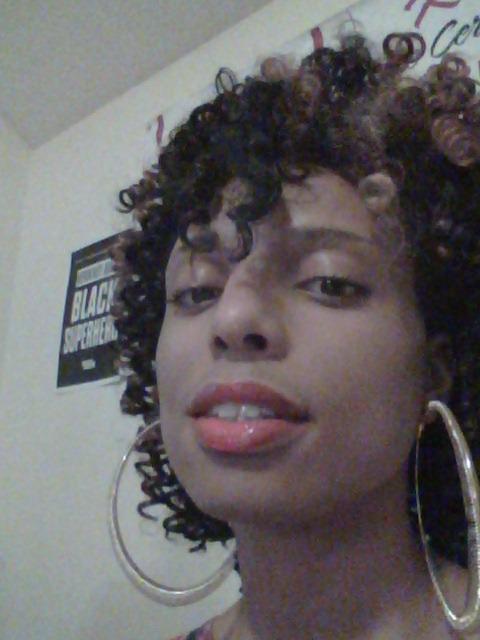 KareeshForreal's tweet photo. @MEGGAMAN3 @KFoxcertified @TheRealKaresh thanx 4 Da luv. I uselifeexperiences!  Musicmytherapy Follow @TheRealKaresh http://t.co/kiC3rGgxfl