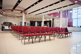 Next_Kitchen's tweet image. Een geslaagde netwerkborrel met walking dinner verzorgd voor @AutomotiveNL Magazine @Kia_Motors_NL #borrel #netwerk