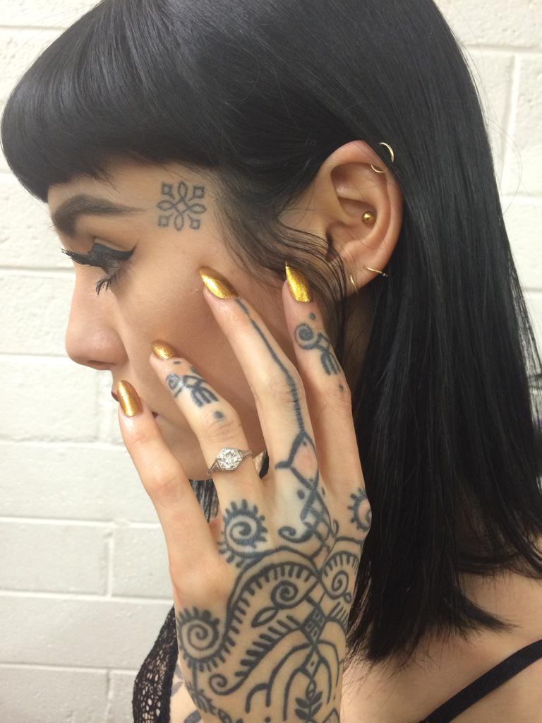 lophielocks1's tweet image. Been awhile since I last tweeted so much change....still loving the nail life #nailart #nailtech #sessiontech