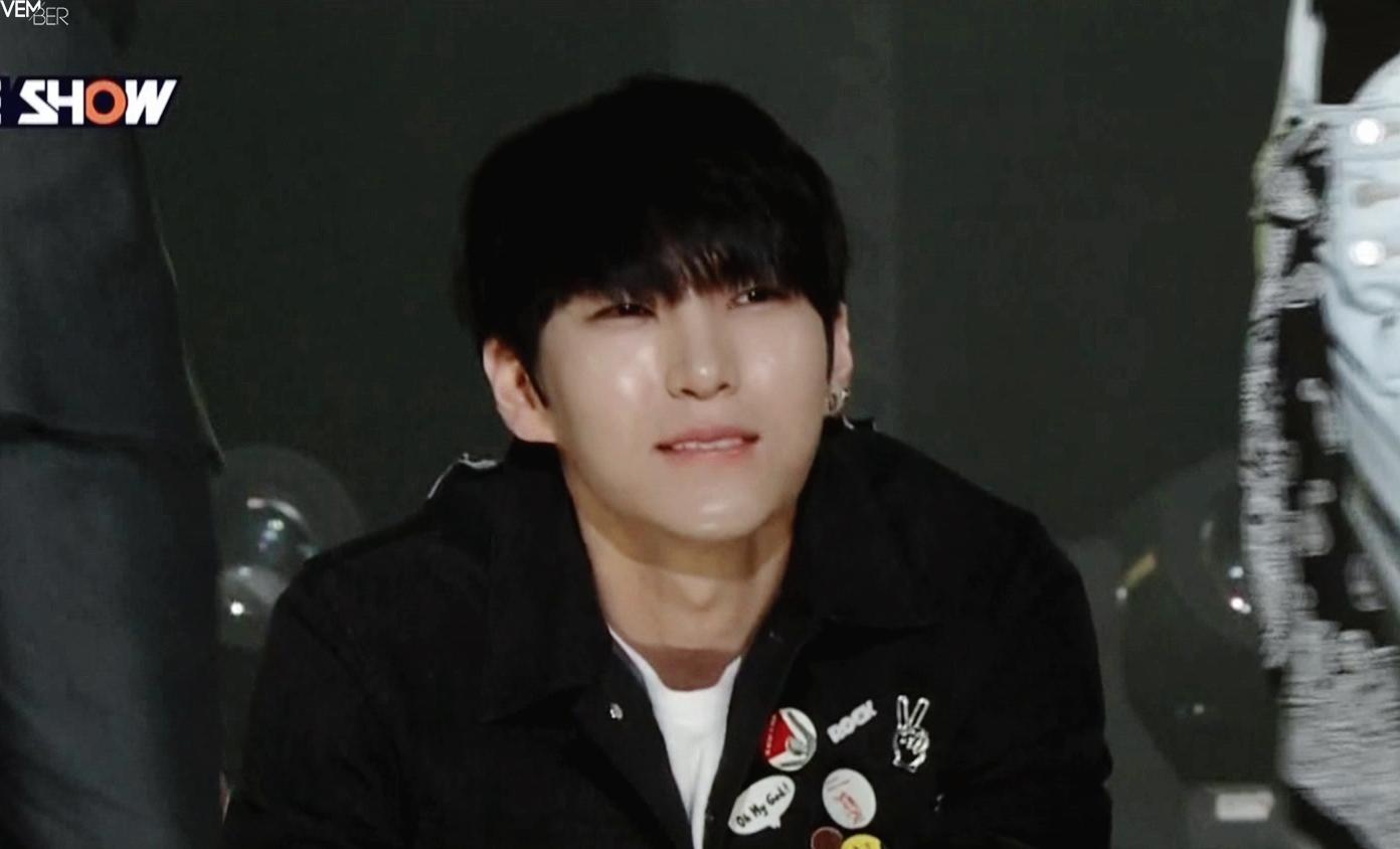 B_LhzfTUQAAUOiG.jpg:large