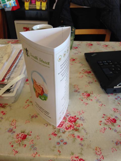SouthStreetLtd's tweet photo. we will be bringing some of these over to @WatermansCentre @RoyaloakTW7 @TorelliKew #tabletalker @Instantprint #cool http://t.co/BHDSN188k5