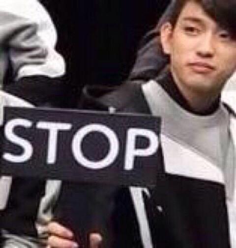 B_LsDKWU8AAld6P.jpg:large