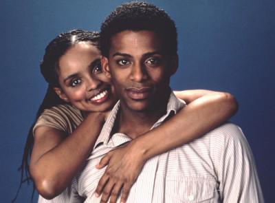  Happy birthday to my first TV crush, Darnell Williams! He\s mesmerized me since I was 5 years old. 